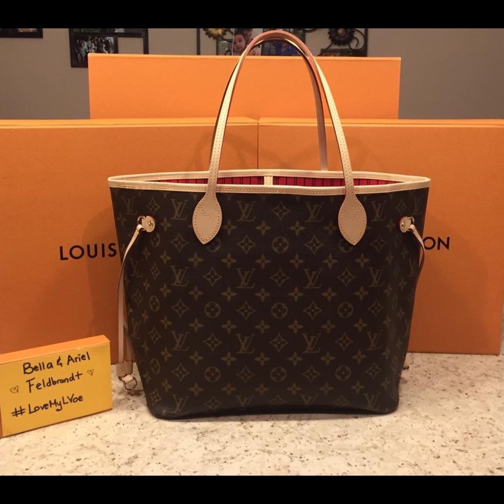Authentic Louis Vuitton Neverfull MM red inside